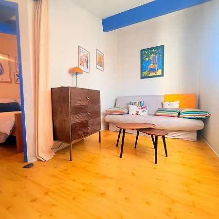 Maison Dans Avec Piscine Semesterbostad *