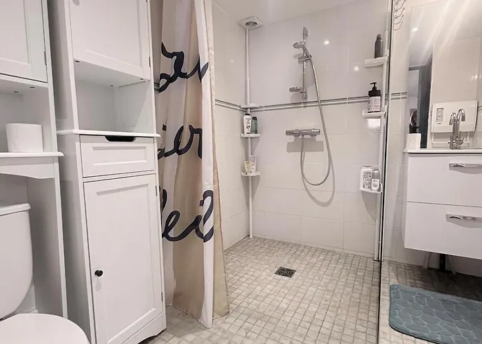 Dom wakacyjny Maison Dans Avec Piscine